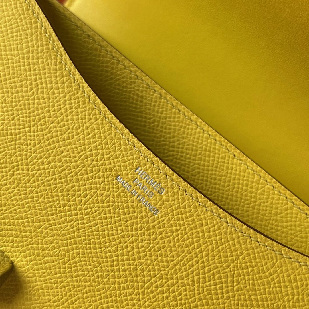 Hermes Constance 24cm Shoulder Bag In Yellow Epsom Leather